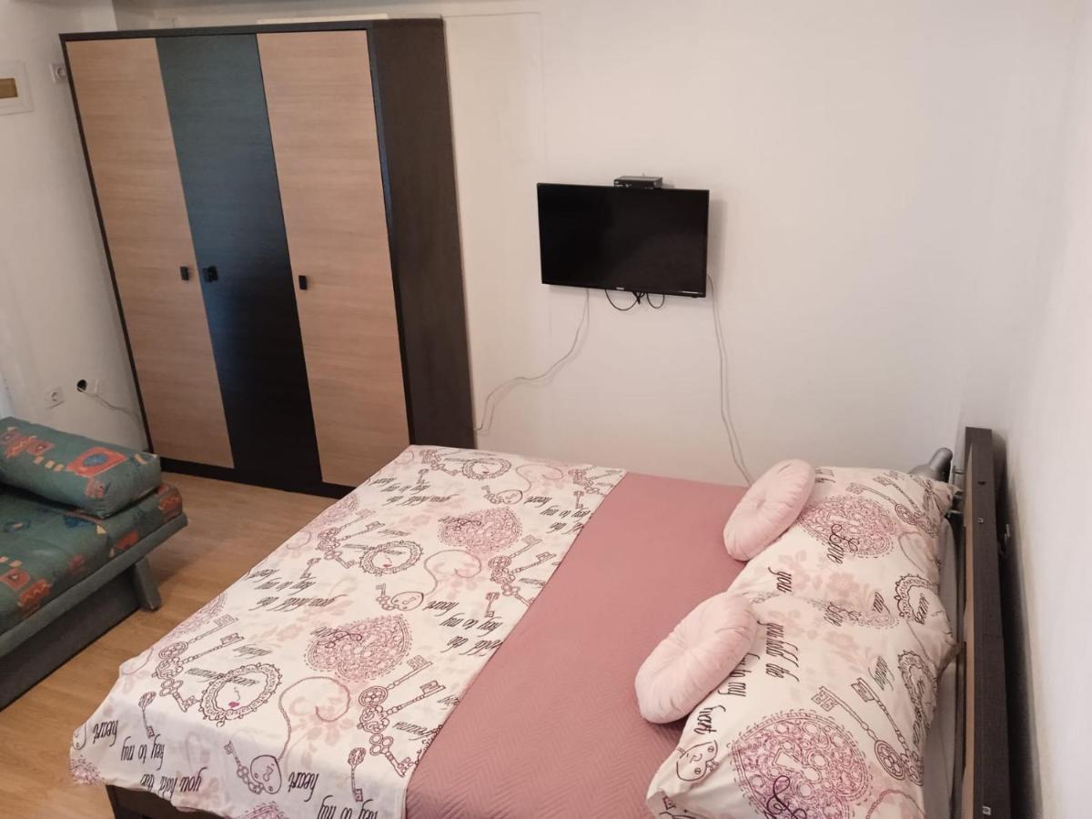 Pelivan Apartments Kaštela Exteriör bild