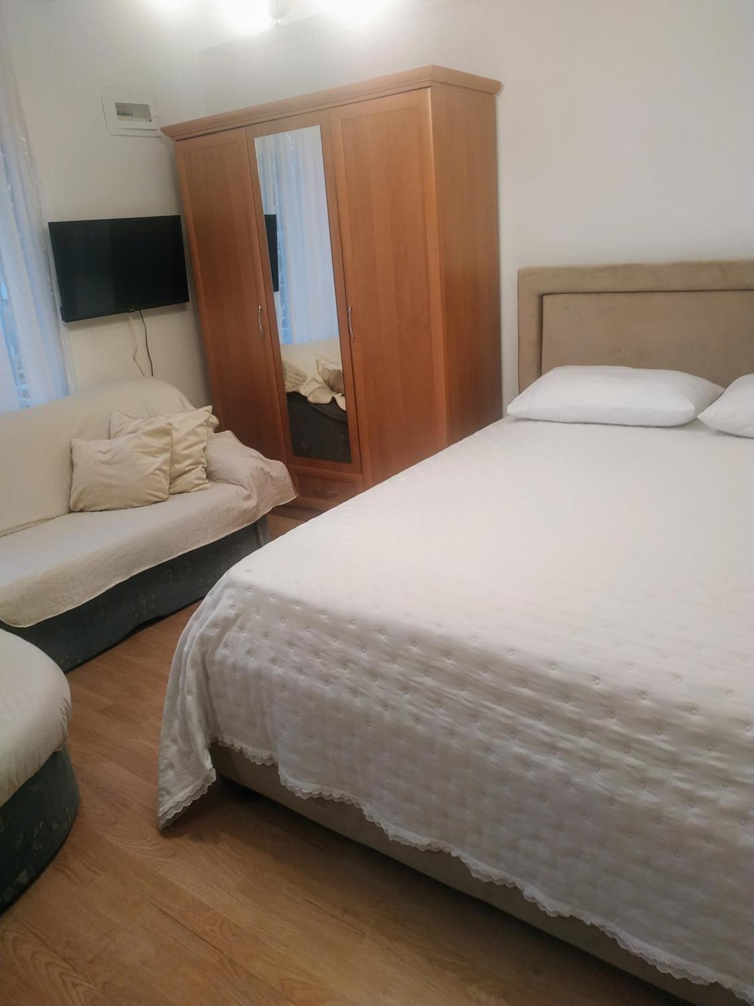 Pelivan Apartments Kaštela Exteriör bild