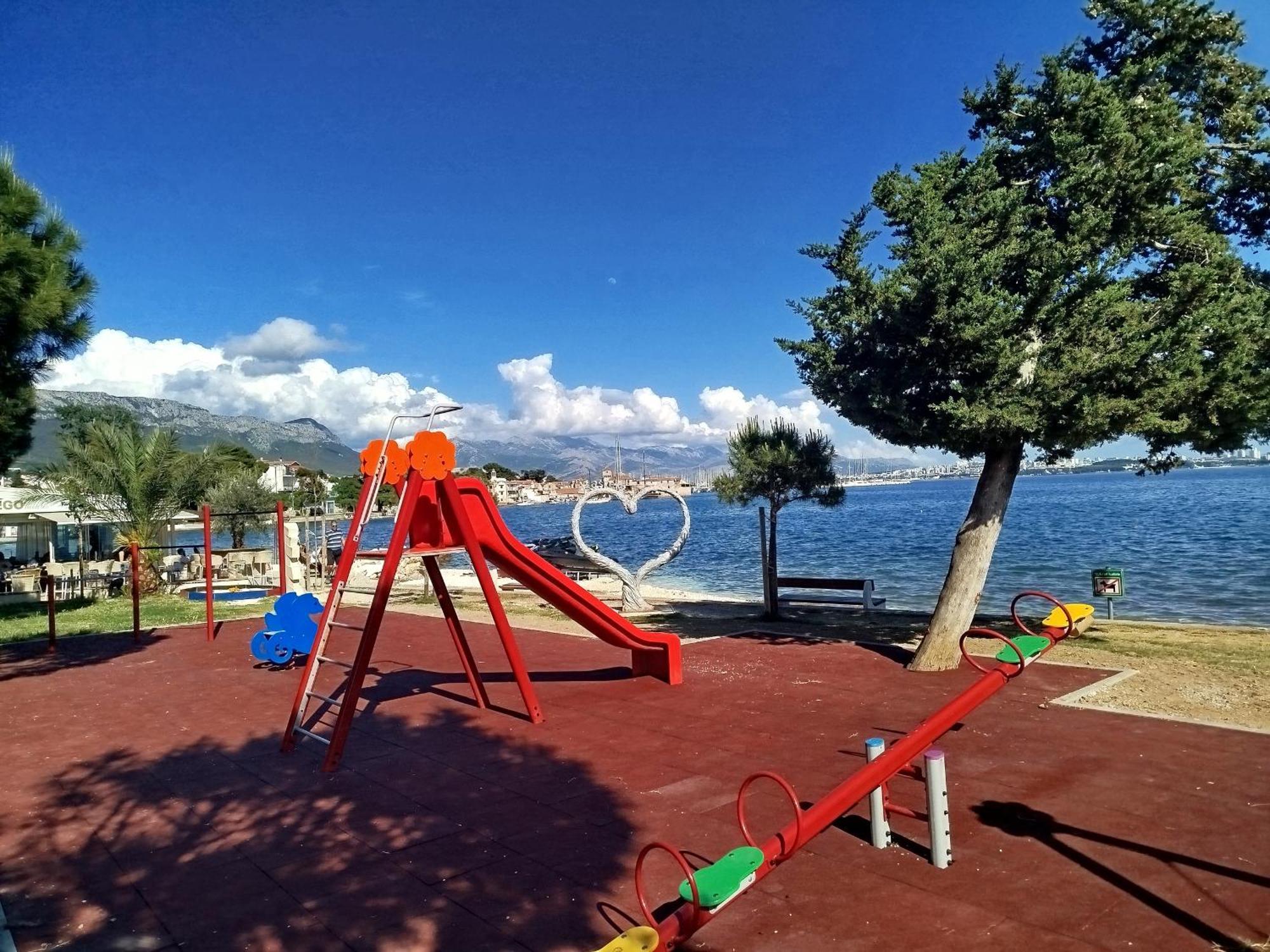 Pelivan Apartments Kaštela Exteriör bild