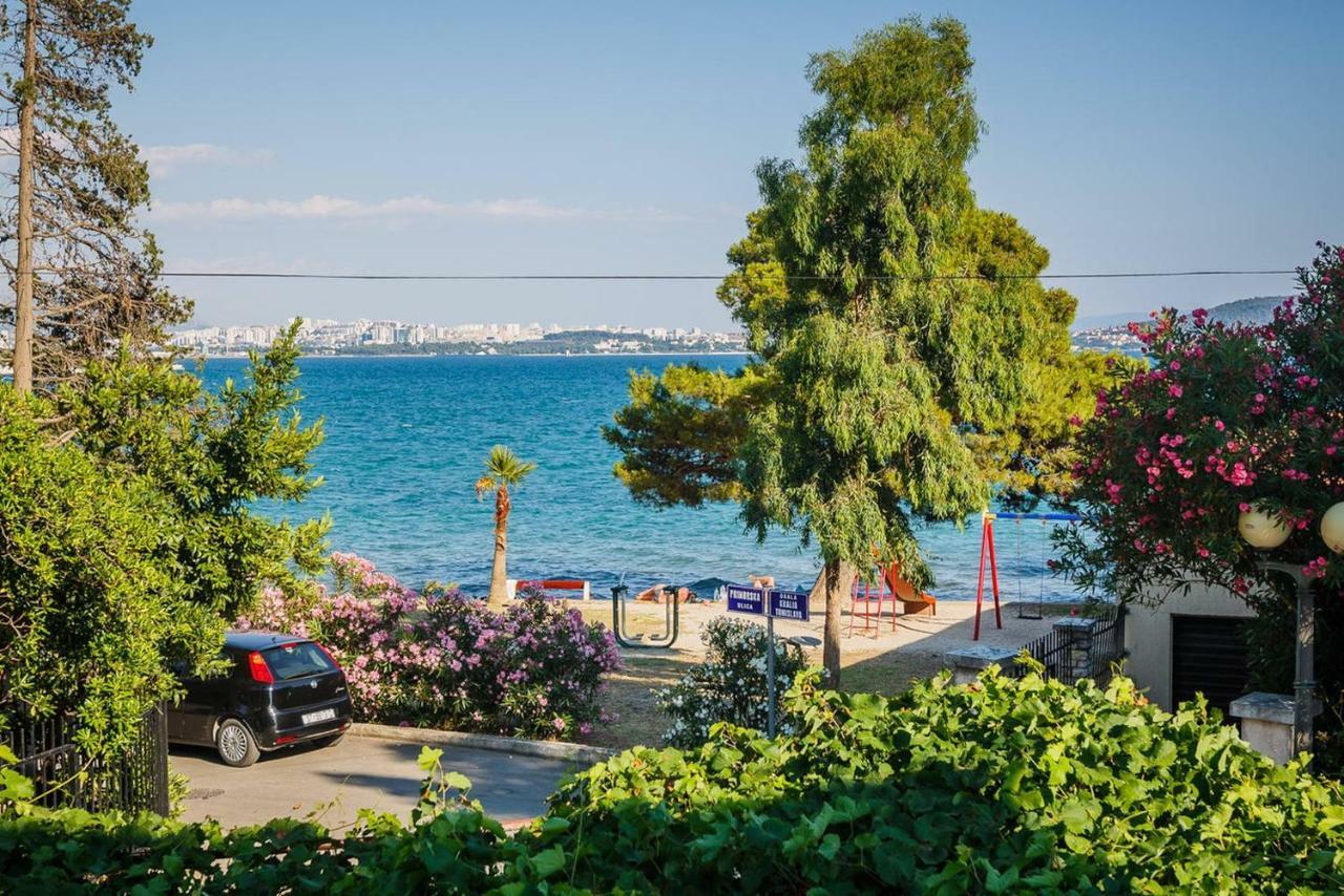 Pelivan Apartments Kaštela Exteriör bild