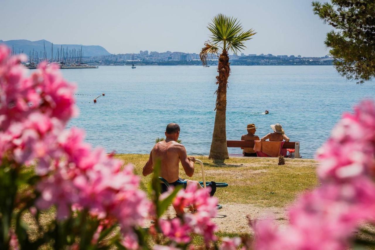 Pelivan Apartments Kaštela Exteriör bild