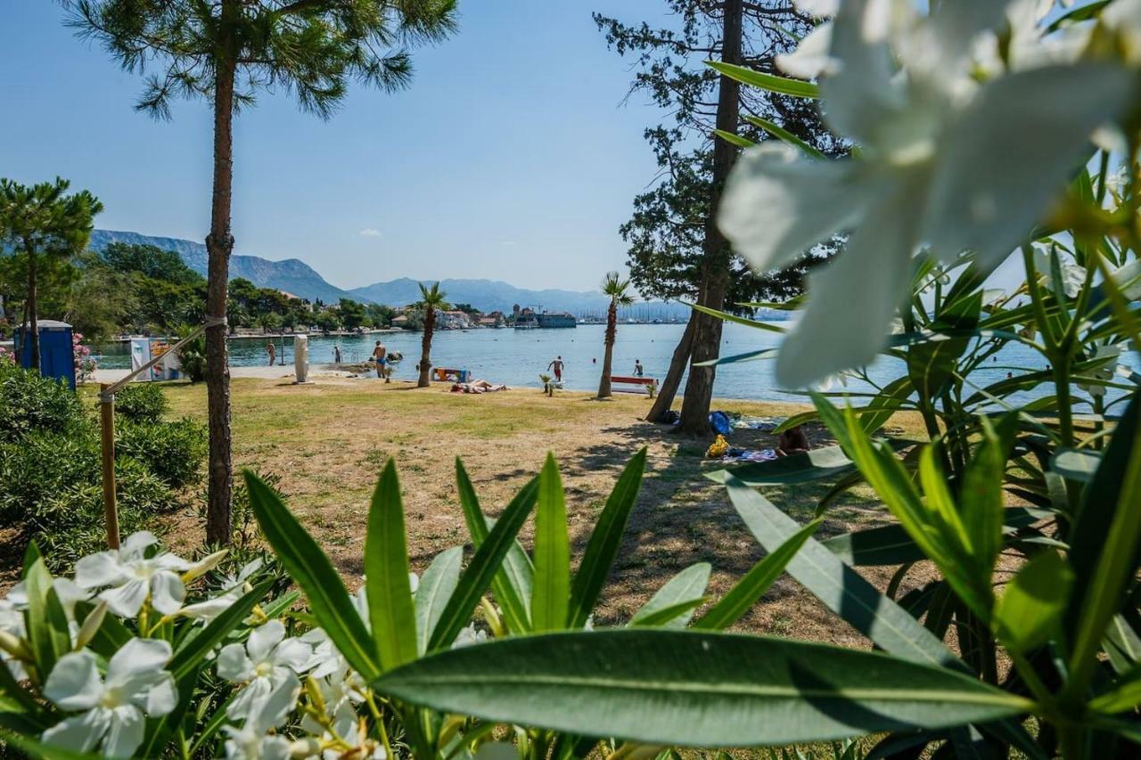Pelivan Apartments Kaštela Exteriör bild
